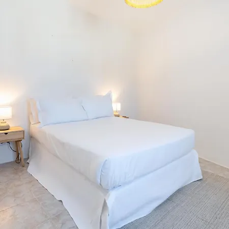 Sweet 2 Bdr House With Patio By Lovelystay * Praia Da Luz