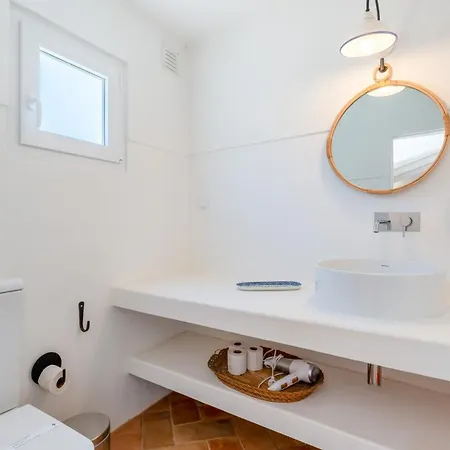 Sweet 2 Bdr House With Patio By Lovelystay Holiday home